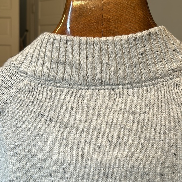 Izod Men’s 2xl sweater pullover over beige/cream - Picture 10 of 11